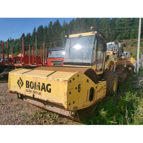 BOMAG BW 220 Каток BW 220 D-5 BOMAG BW 220 Каток BW 220 D-5