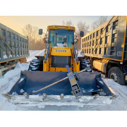 Bull 4SX Экскаватор-погрузчик 4SX (Дизельный, 4,6 л, 116 л.с., АТ)