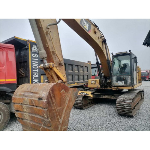 Caterpillar 323 Экскаватор 323 (Дизельный, 7,9 л, 161 л.с., АТ)