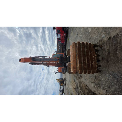 Doosan DX160* Экскаватор колесный DX160W (Дизельный, 5,8 л, 132 л.с., АТ)