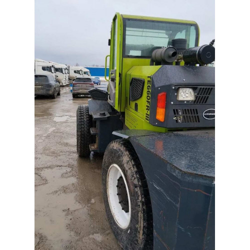 FORWARD TE* Фронтальный погрузчик с вилами TE660FR-II (Дизельный, 2,5 л, 45 л.с. АТ)