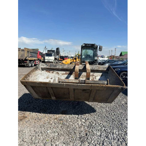 JCB 540* Телескопический погрузчик 540-140 	(Дизельный, 3,0 л, 101 л.с., АТ)