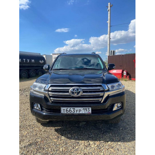 Toyota LAND CRUISER 200 Элеганс 4.6 АКП