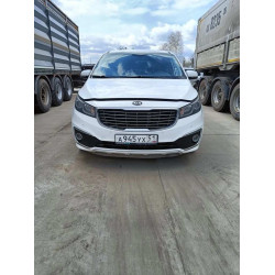 Kia Carnival Luxe 2.2 CRDI 8AT