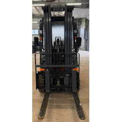 Lonking FD* Вилочный погрузчик FD15T (Дизельный, 2,7 л, 41 л.с., МТ)