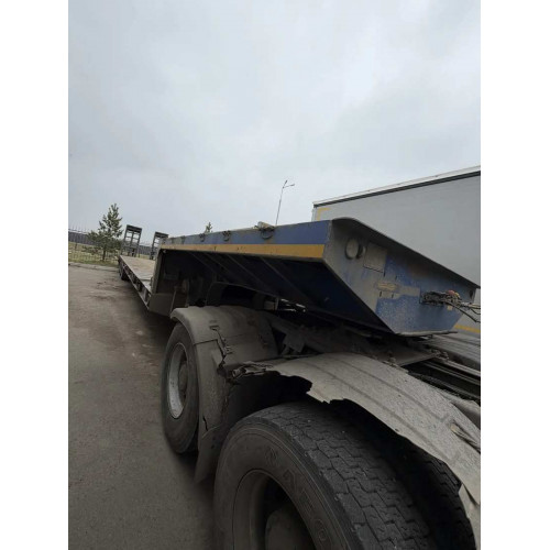AMUR AMUR Полуприцеп тяжеловоз 3 оси LYR9606TDP (Не раздвижной) AMUR AMUR Полуприцеп тяжеловоз 3 оси LYR9606TDP (Не раздвижной)