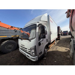 ISUZU ELF 4.5 (EC7) 4x2 Изотермический/рефрижератор ELF 4.5 (EC7) Изотермический