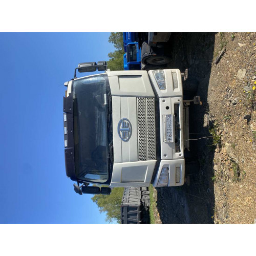 FAW J6 8x4 Самосвал СА3310Р66K24T4E5
