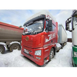 FAW CA* 4x2 Седельный тягач CA4183P25K2NE6A80 (Газовый двигатель)