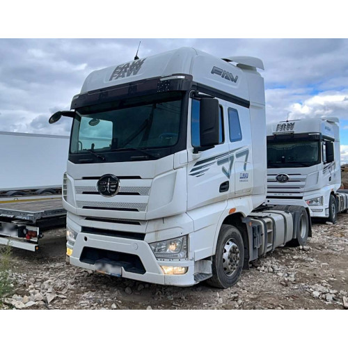 FAW J7 4x2 Седельный тягач CA4180P77K25E5