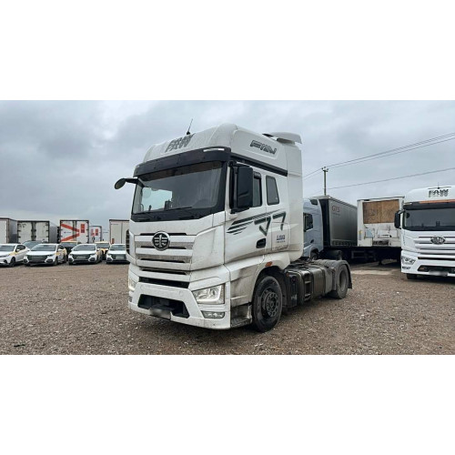 FAW J7 4x2 Седельный тягач CA4180P77K25E5