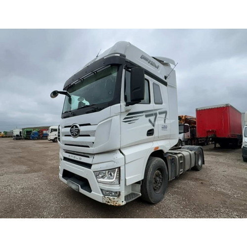 FAW J7 4x2 Седельный тягач CA4180P77K25E5 FAW J7 4x2 Седельный тягач CA4180P77K25E5