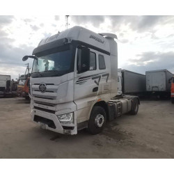 FAW J7 4x2 Седельный тягач J7 4x2 Седельный тягач