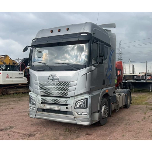 FAW JH6 4x2 Седельный тягач JH6 4x2 Седельный тягач