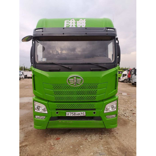 FAW JH6 6x4 Седельный тягач CA4250P25K15T1NE5A80 (Газовый, 12,5 л, 430 л.с., МТ) FAW JH6 6x4 Седельный тягач CA4250P25K15T1NE5A80 (Газовый, 12,5 л, 430 л.с., МТ)