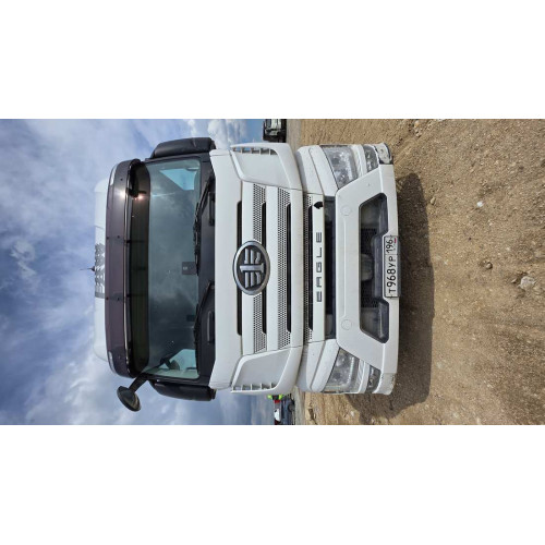 FAW J7 6x4 Седельный тягач CA4250P77K25T1E5 (Дизельный, 12.5 л, 553 л.с. АТ)