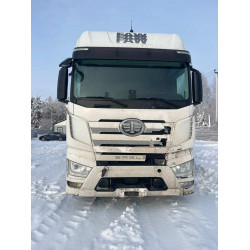 FAW J7 6x4 Седельный тягач CA4250P77K25T1E5 (Дизельный, 12.5 л, 553 л.с. АТ)