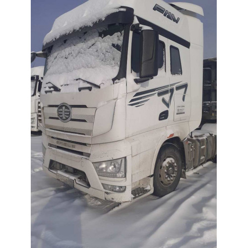 FAW J7 6x4 Седельный тягач CA4250P77K25T1E5 (Дизельный, 12.5 л, 553 л.с. АТ)