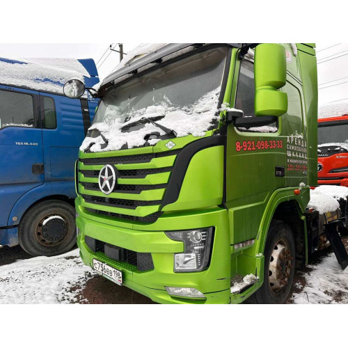 DAYUN CGC4180 4x2 Седельный тягач CGC4180 4x2 Седельный тягач (Газовый двигатель)