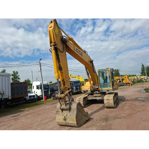 LGCE E6210 Экскаватор E6210F (Дизельный, 6,1 л, 167 л.с., АТ)