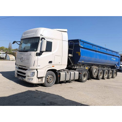 DONGFENG DFH 4x2 Седельный тягач DFH4180