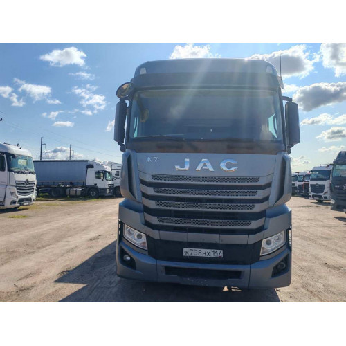 JAC K7 4x2 Седельный тягач K7 AT (Дизельный, 11,8 л, 488 л.с., АТ) JAC K7 4x2 Седельный тягач K7 AT (Дизельный, 11,8 л, 488 л.с., АТ)