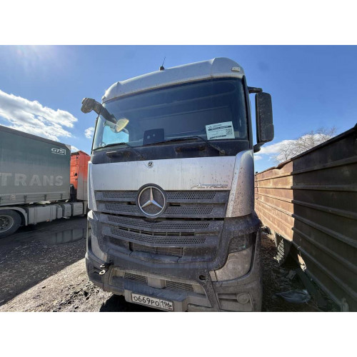 Mercedes-Benz Actros 6x4 Седельный тягач Actros
