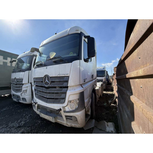Mercedes-Benz Actros 6x4 Седельный тягач Actros