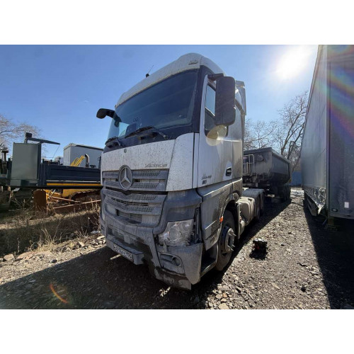 Mercedes-Benz Actros 6x4 Седельный тягач Actros