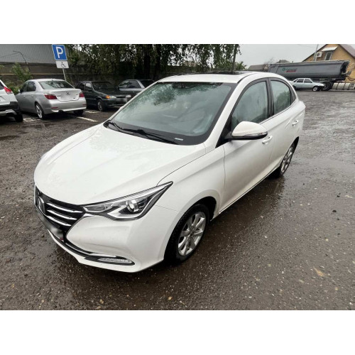 CHANGAN Alsvin LX 1.5 5DCT (I поколение) CHANGAN Alsvin LX 1.5 5DCT (I поколение)