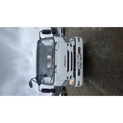 Isuzu ELF 8.3 Автовышка ELF KV100 (Дизельный, 3,0 л, 120 лс, МТ)