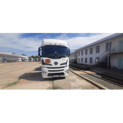 Shacman (Shaanxi) SX* 4x2 Седельный тягач SX4188YY381 (Дизельный, 12,5 л, 480 л.с., АТ)