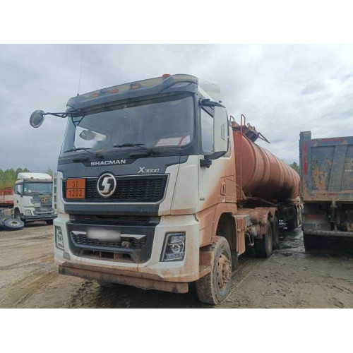 Shacman SX* 6x6 Седельный тягач SX42586W385C