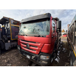 HOWO ZZ* 6x4 Самосвал ZZ3327S3847E