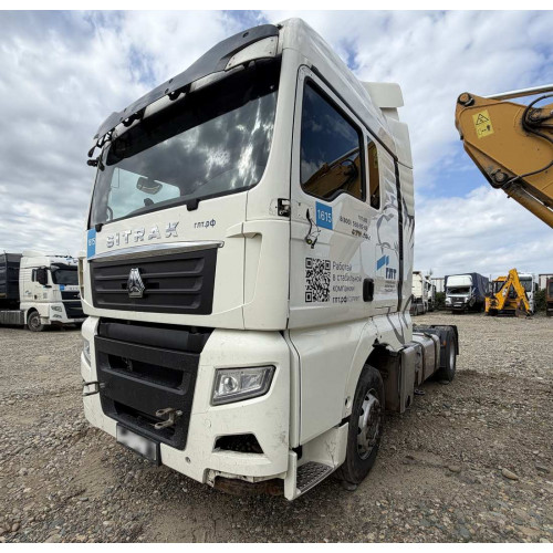 SITRAK C7H 4x2 Седельный тягач ZZ4186V361HE