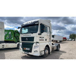 SITRAK C7H 4x2 Седельный тягач ZZ4186V391HE