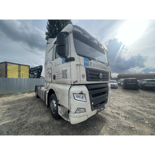 SITRAK C7H 4x2 Седельный тягач ZZ4186V361HE SITRAK C7H 4x2 Седельный тягач ZZ4186V361HE