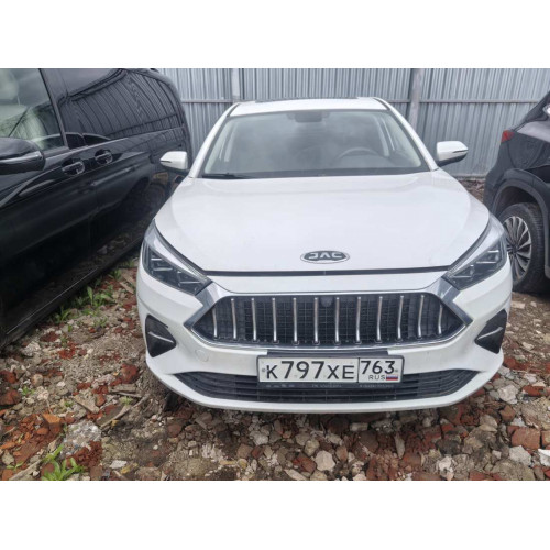 JAC J7 Luxury 1.5T CVT