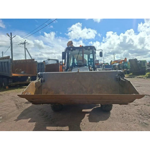 Case 570 Экскаватор-погрузчик 570SV (Дизельный, 3,9 л, 98 л.с., АТ)
