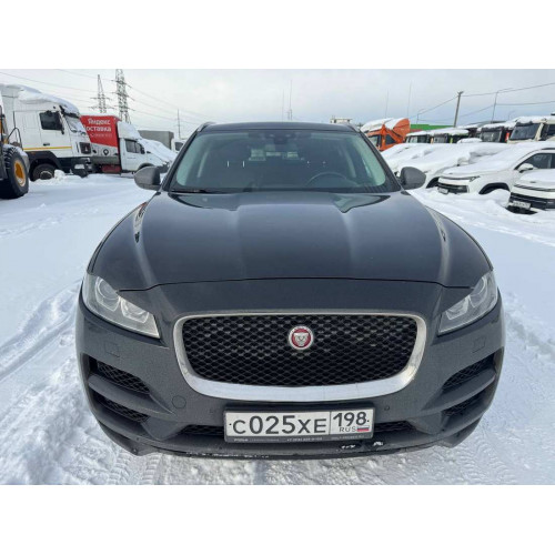 Jaguar F-PACE 2.0 Pure AWD