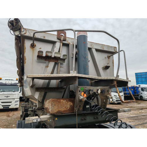 Bodex KIS-3W* Полуприцеп самосвал KIS 3WS2