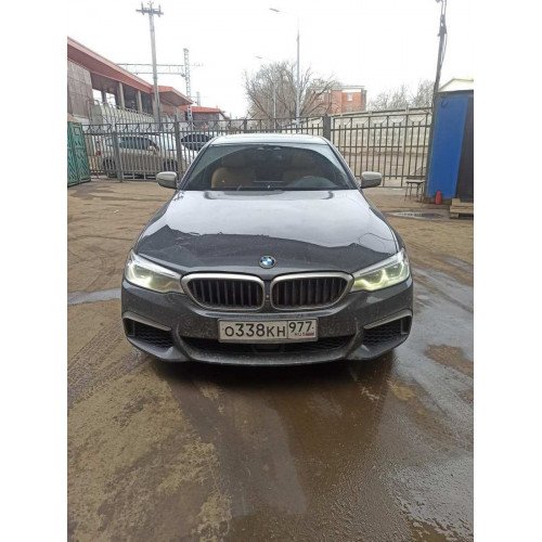 BMW 5-SERIES M550i xDrive