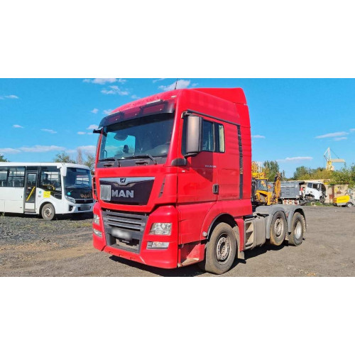 MAN TGX 6x2-3 Седельный тягач TGX 26.500
