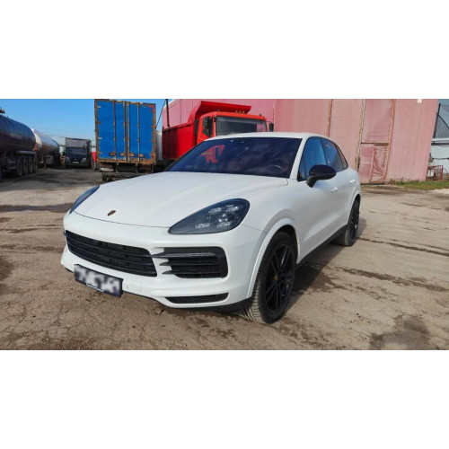 PORSCHE Cayenne 3.0