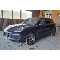 PORSCHE Cayenne 3.0