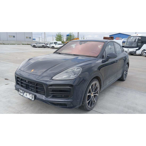 PORSCHE Cayenne Coupe