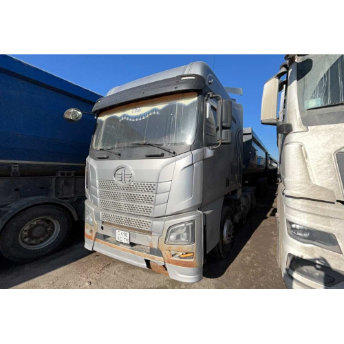 FAW JH6 4x2 Седельный тягач JH6 ORYX 4x2 Седельный тягач FAW JH6 4x2 Седельный тягач JH6 ORYX 4x2 Седельный тягач