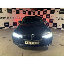 BMW 3-SERIES 320i