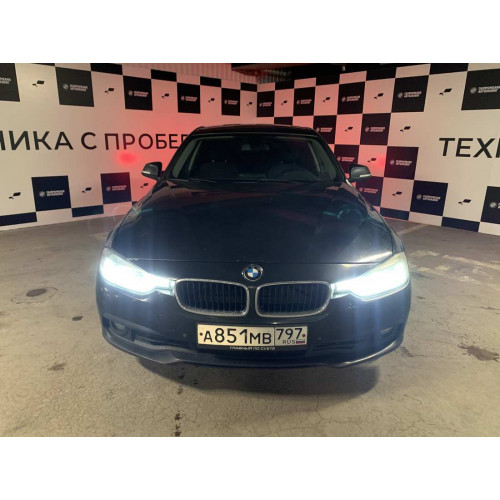 BMW 3-SERIES 320i