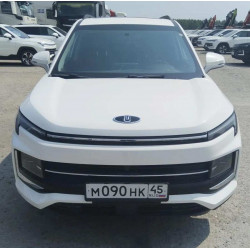 Москвич 3 1,5 CVT Стандарт